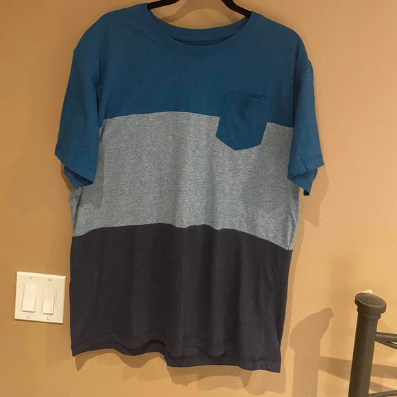 Mens Pocket Tshirt - Picture 1 of 1